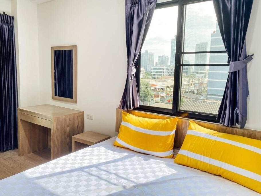 Gp House Apartment - Large Bedroom Sukhumvit Bts Bangkok Kültér fotó